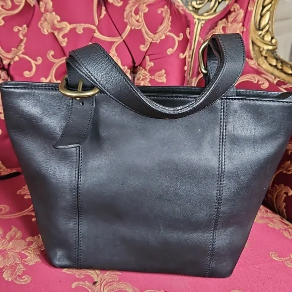 Tannery West Soft Black Leather Bag - Picture 3 of 12